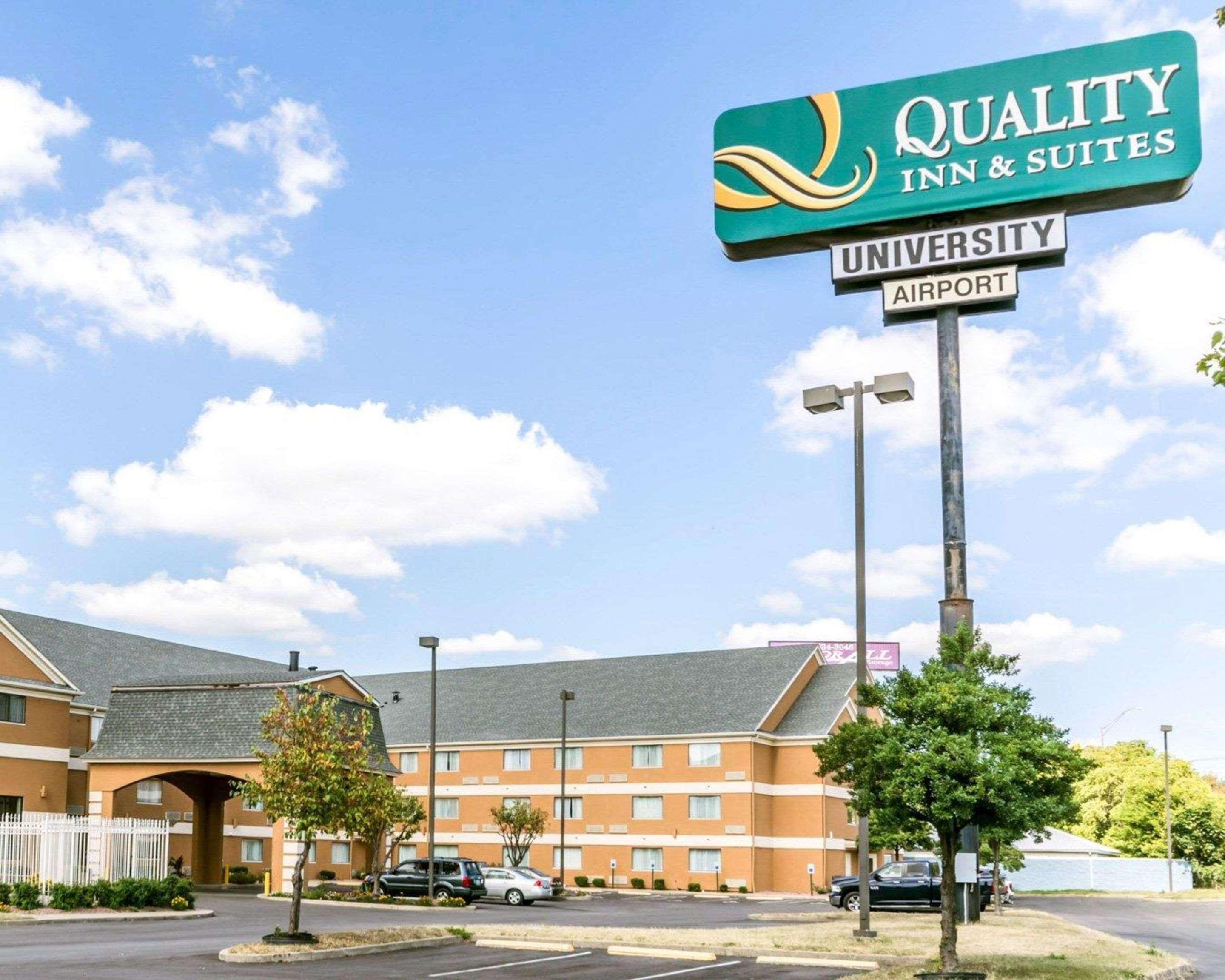 Quality Inn & Suites University-Airport Louisville Exteriör bild