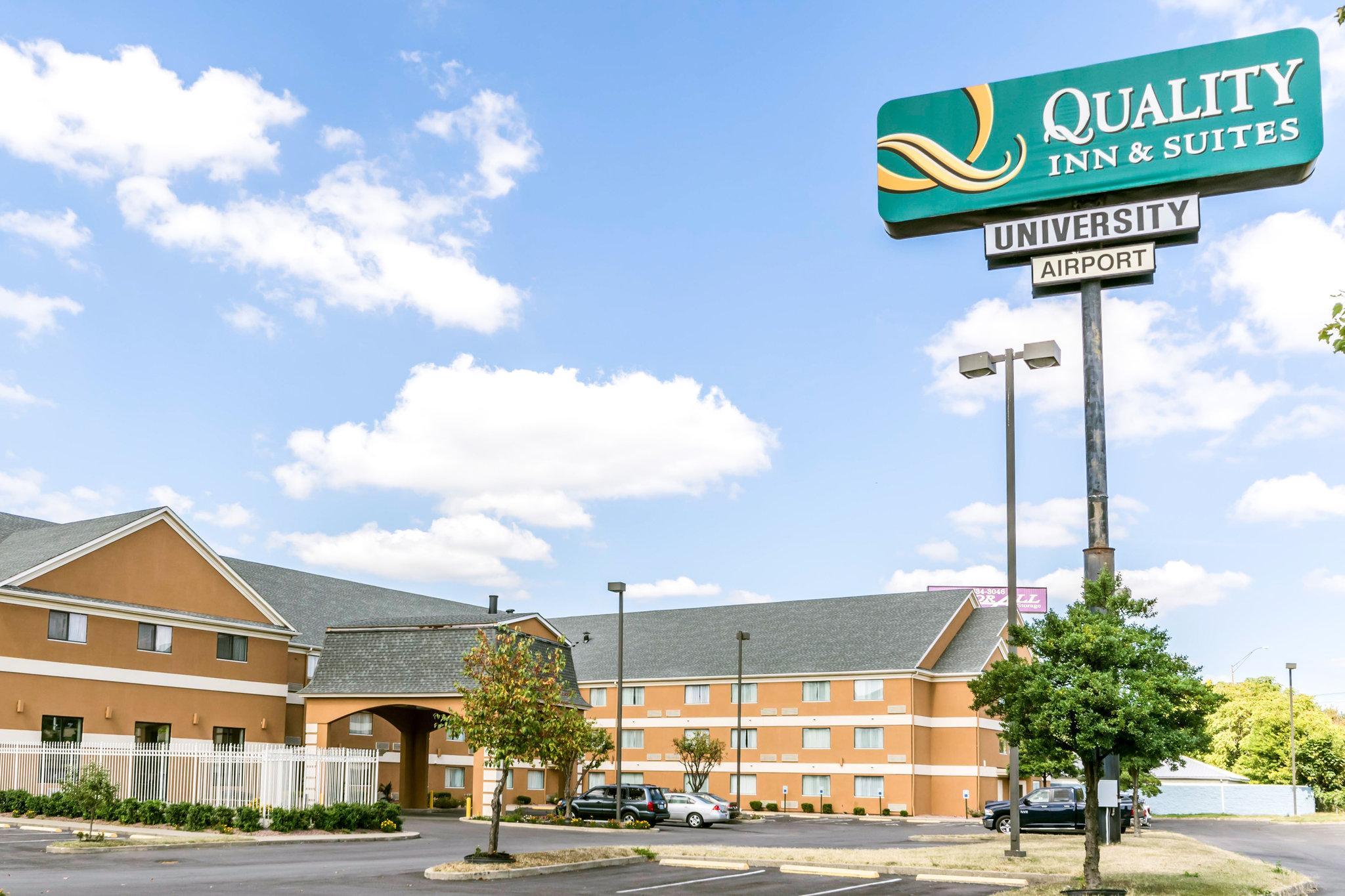 Quality Inn & Suites University-Airport Louisville Exteriör bild